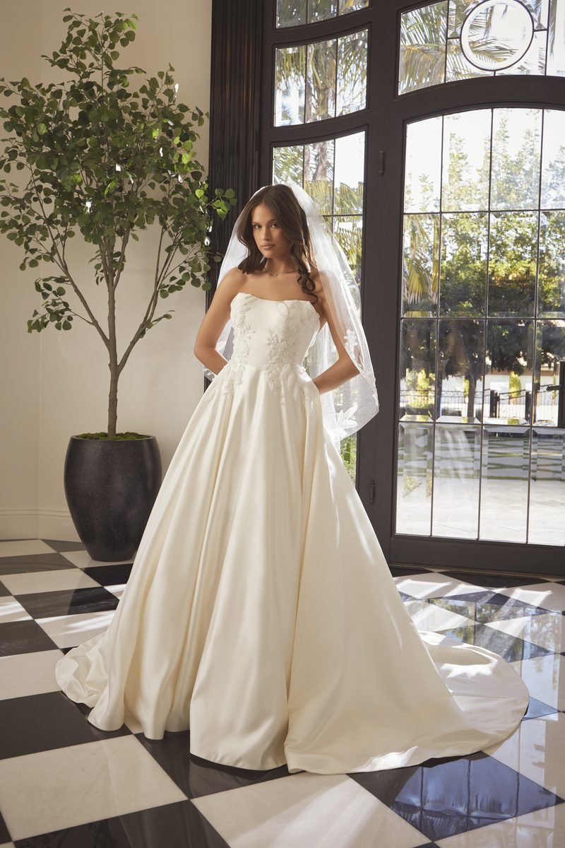 Wedding dress, ball gown, Silk satin, detachable dropped straps — Addison by Casablanca Bridal, view 7, MADAMOON showroom, Paris 10e