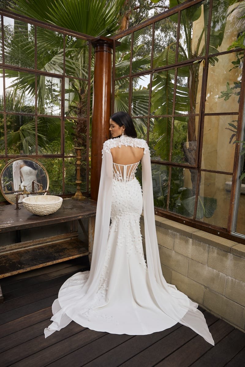 Wedding dress, mermaid in matte satin, chiffon petals set by hand — Ariel by Casablanca Bridal, view 3, MADAMOON showroom, Paris 10e