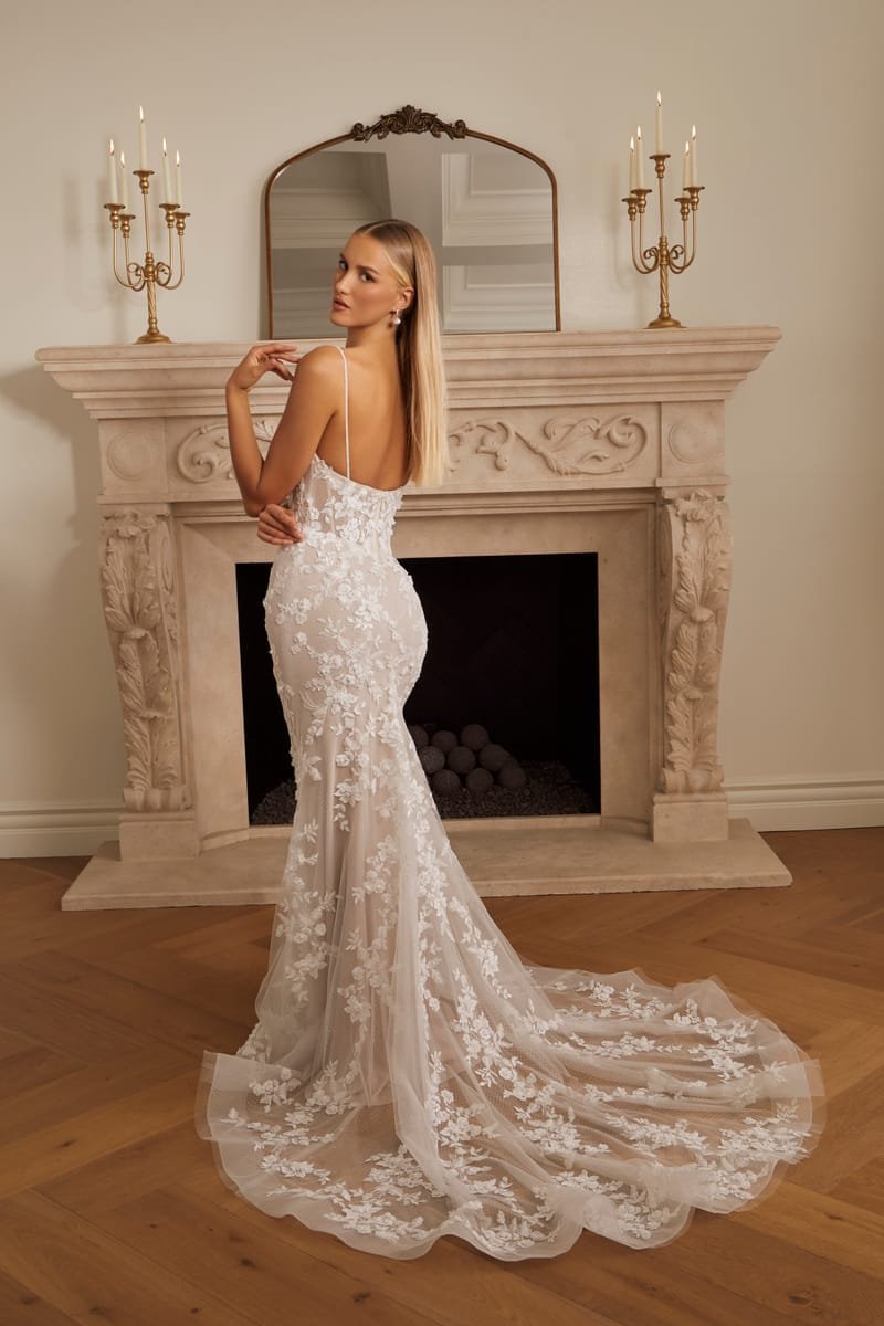 Robe de mariée sirène conseillée pour une morphologie en X — showroom MADAMOON Paris 10e