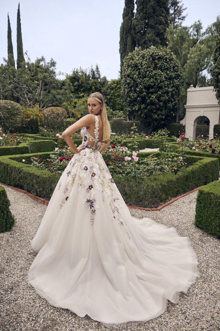 Robe de mariée deux en un colorée