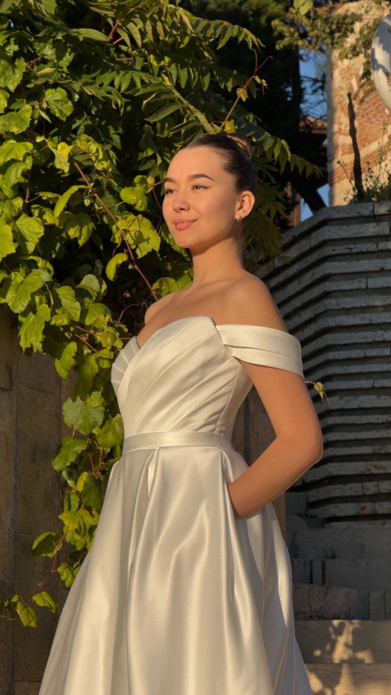 Robe de mariée satin