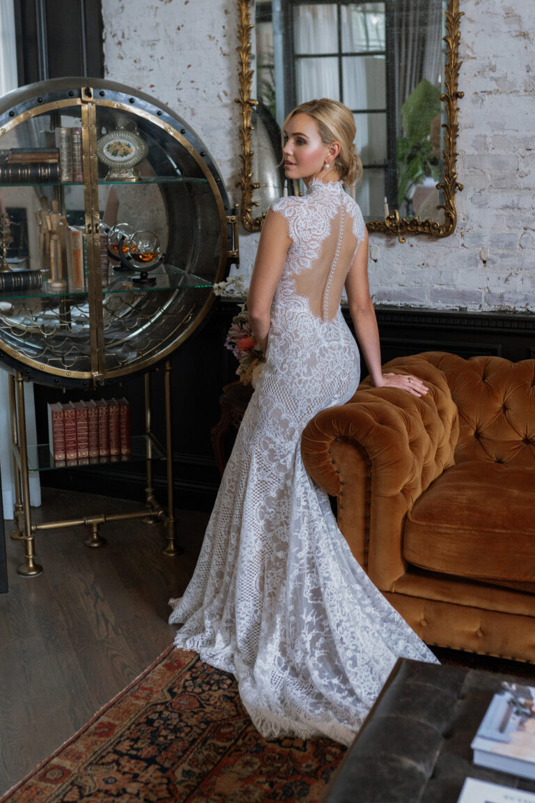 Robe de mariée sirène dentelle dos nus