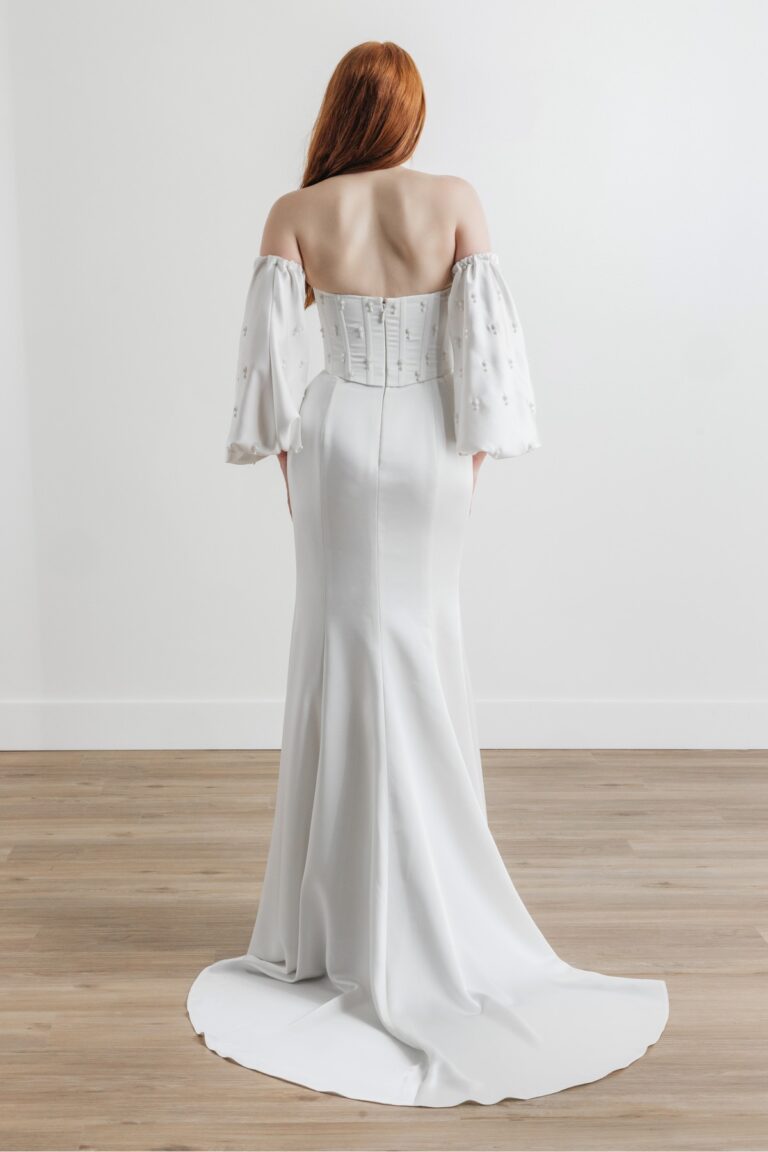 Robe de mariée sirène en soie  avec manches